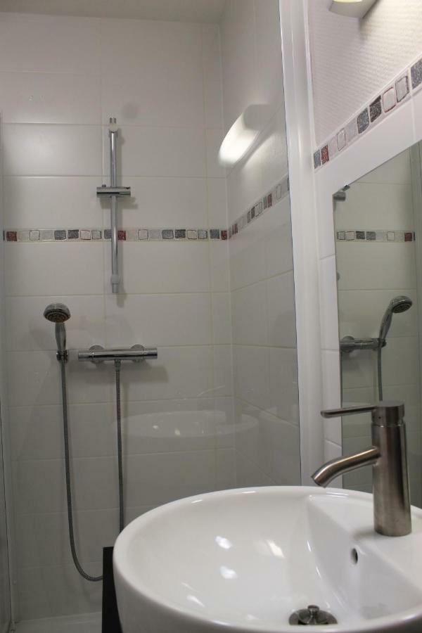 Le Petit Velotte - Un Cocon En Coeur De Ville Apartment Montbeliard Bagian luar foto