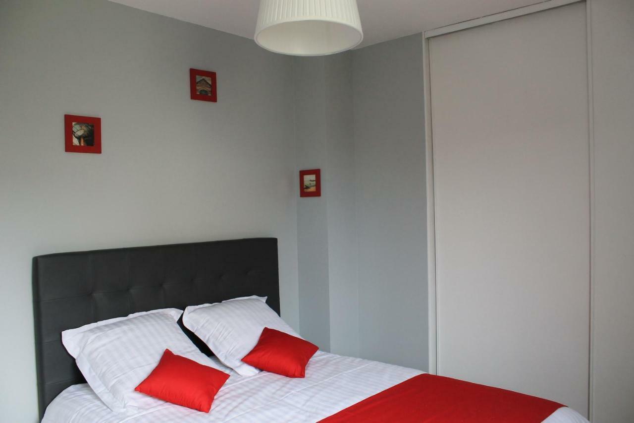 Le Petit Velotte - Un Cocon En Coeur De Ville Apartment Montbeliard Bagian luar foto